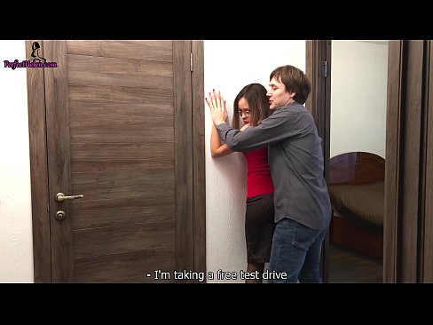 ❤️ Сексуалдуу риэлтор квартирасын сатууда кискасын сезгичтик менен жулкулдатат жана батири - Krempai Порно боюнча порно ky.porn-evooli.ru ☑